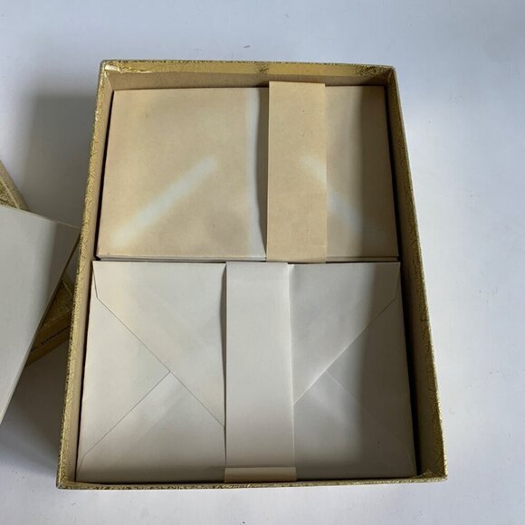 Lustre-Lite Vintage Stationary Paper & Envelopes with Original Box - Picture 7 of 8